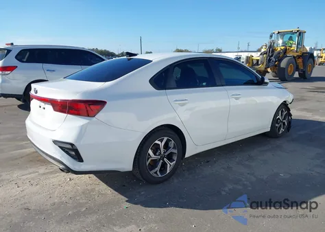2021 Kia Forte Lxs из США, поврежденный, VIN 3KPF24AD0ME314564